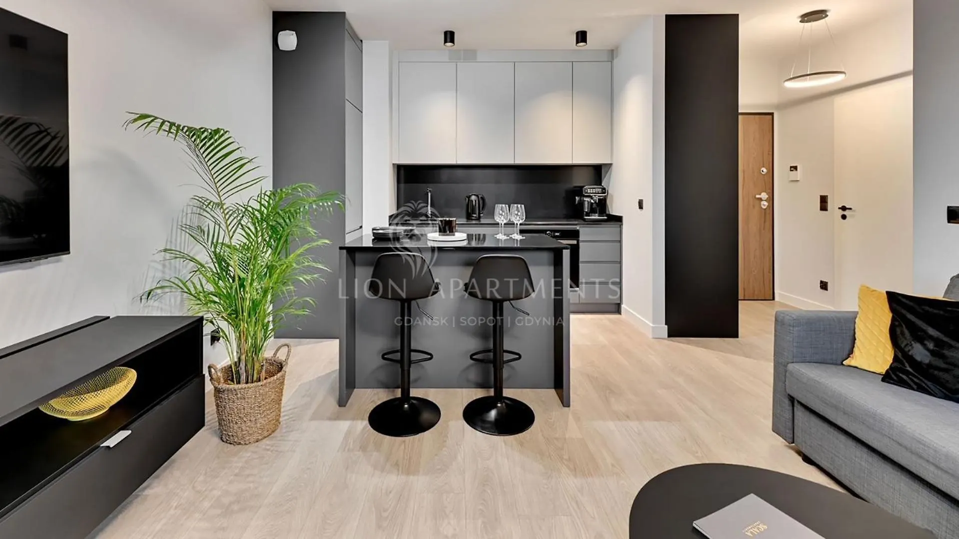 Scala City Center Apartments & Studios By Lion Apartments contacts