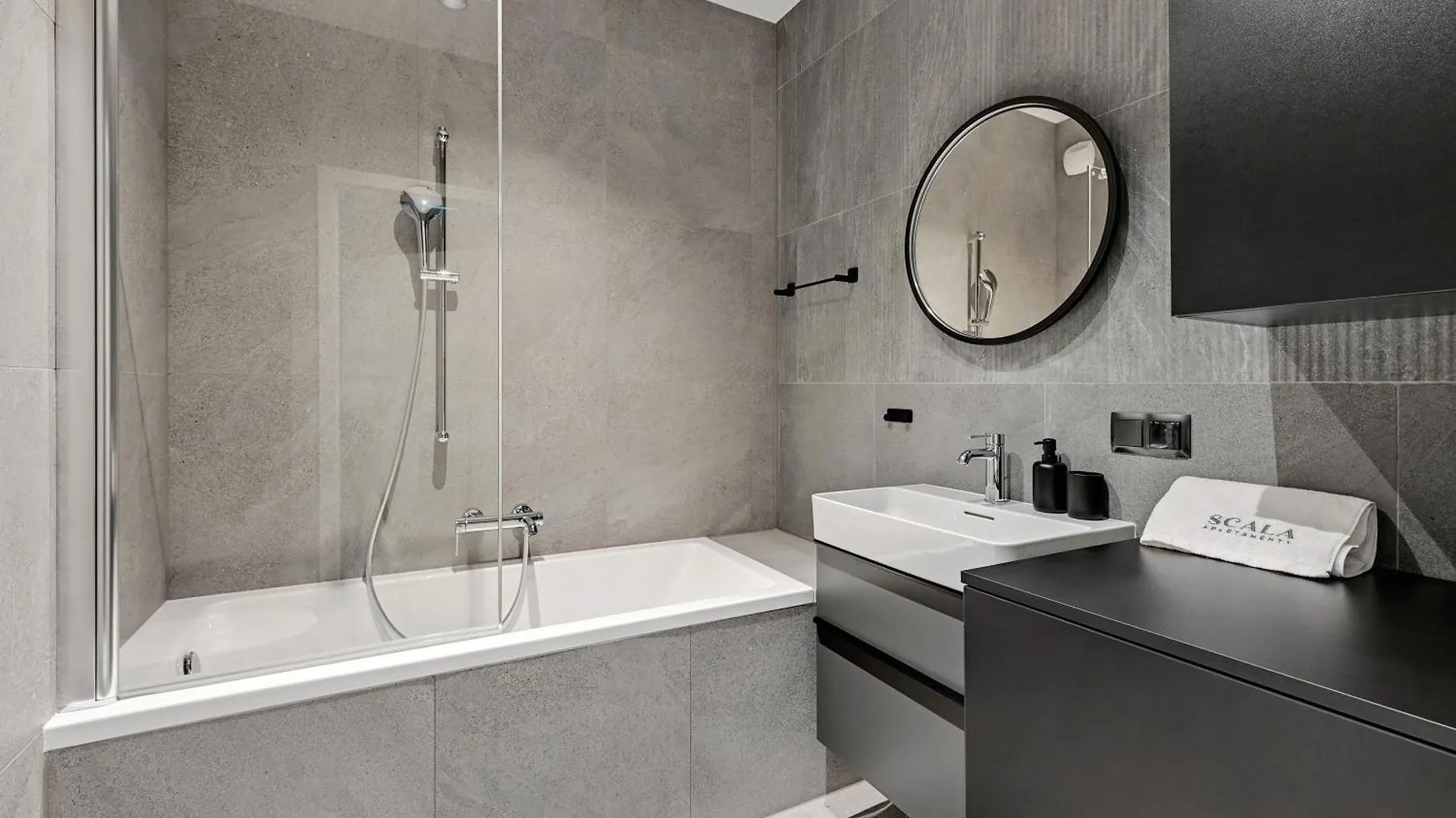 Scala City Center Apartments & Studios By Lion Apartments Gdansk